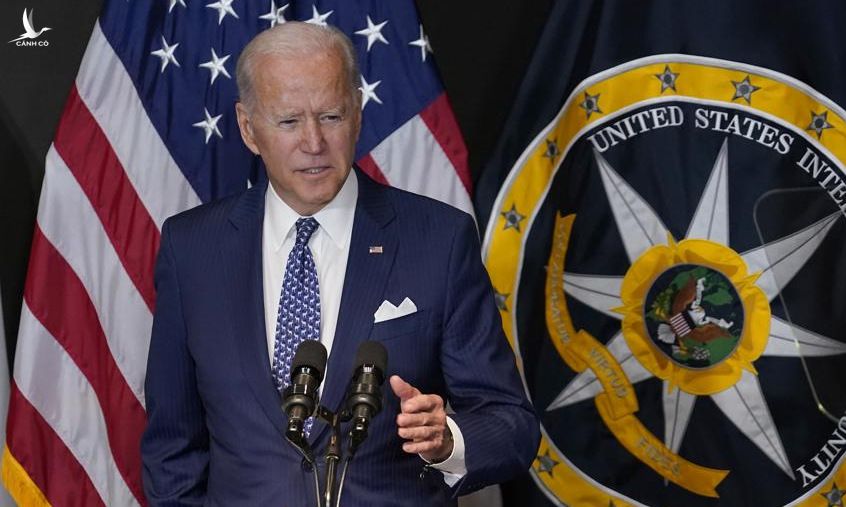 Biden phát biểu tại ODNI hôm 27/7. Ảnh: AP.