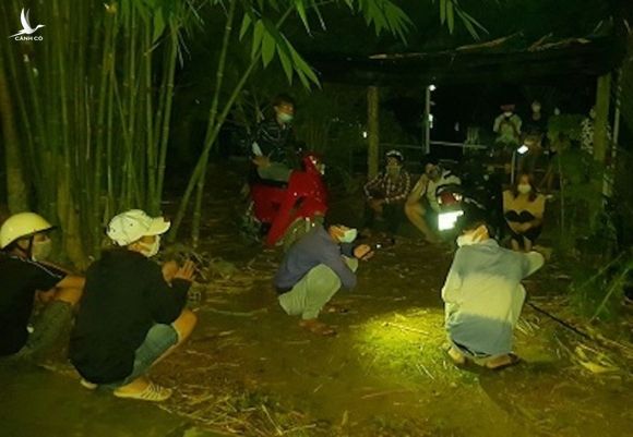 Đi câu cá giải trí, nhiều thanh niên bị phạt tiền triệu - Ảnh 1.