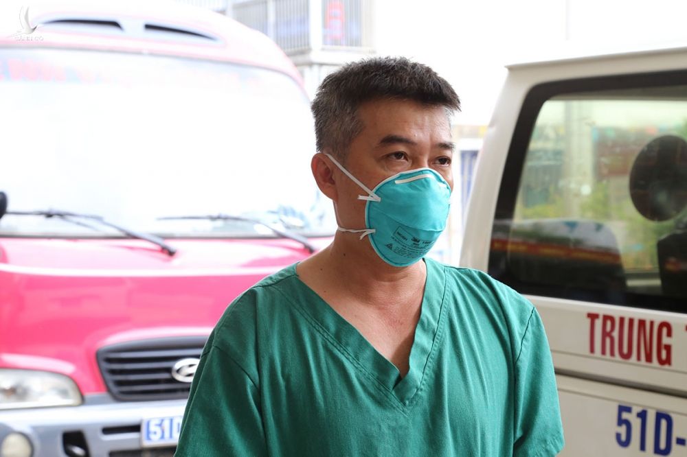 Bác sĩ Trần Thanh Linh, Phó Khoa Hồi sức Cấp cứu, Bệnh viện Chợ Rẫy. Ảnh do bệnh viện cung cấp.