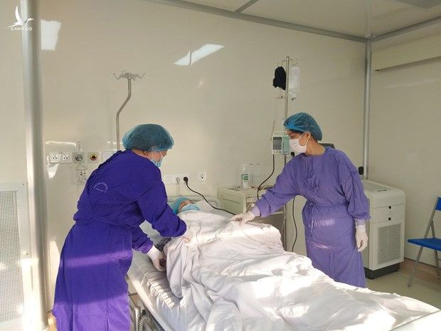 Ngày 29/5/2021, Bệnh nhân Vân Anh được điều trị điều kiện hóa chất liều cao. (Ảnh: PV/Vietnam+)