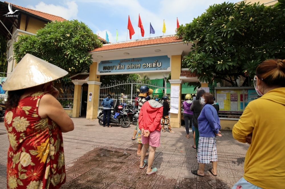 ban hang luu dong anh 1