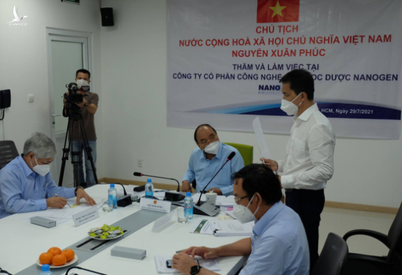 Chủ tịch nước Nguyễn Xuân Phúc yêu cầu Bộ Y tế cấp phép sớm cho vắc xin Nano Covax - Ảnh 5.
