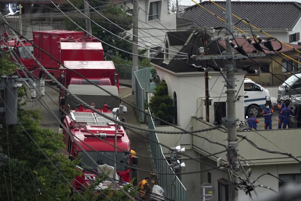 Nhật tìm mọi cách giải cứu người mất tích sau vụ lở đất kinh hoàng