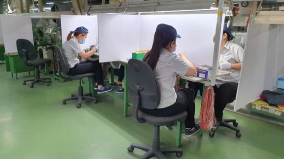 TP.HCM: Dừng hoạt động doanh nghiệp từ 15-7 nếu không đảm bảo phòng chống dịch - Ảnh 1. TP.HCM: Dừng hoạt động doanh nghiệp từ 15-7 nếu không đảm bảo phòng chống dịch - Ảnh 1.