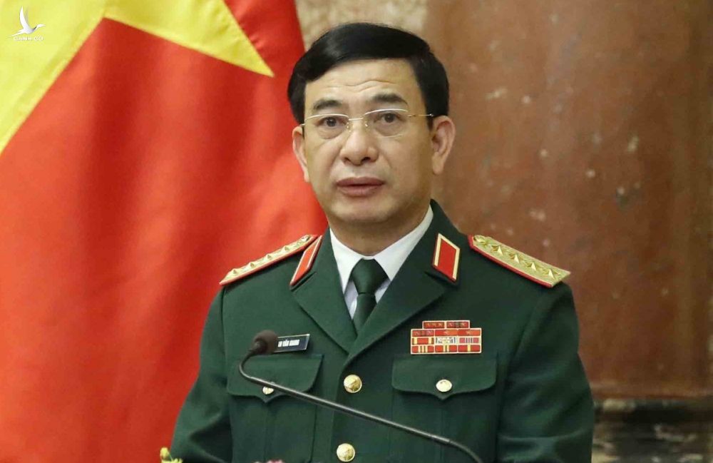 Bộ trưởng Quốc phòng Phan Văn Giang tại lễ công bố, trao quyết định thăng quân hàm từ Thượng tướng lên Đại tướng, chiều 12/7. Ảnh: TTX