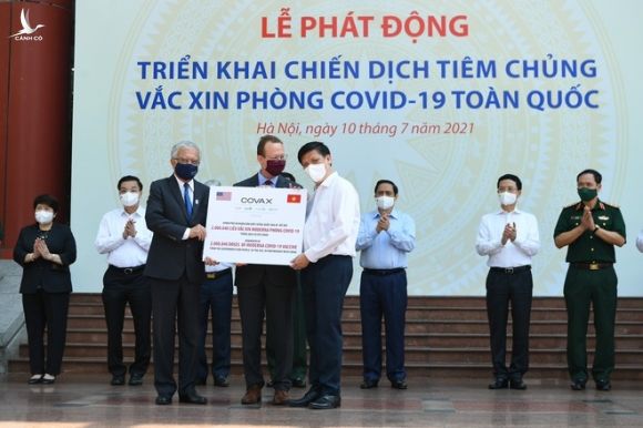 Thủ tướng phát động chiến dịch tiêm chủng vắc xin Covid-19 toàn quốc - 5