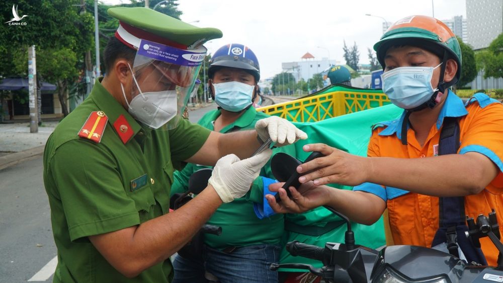 TP.HCM: Nhiều người nhầm lẫn khai báo di chuyển nội địa với khai báo y tế - ảnh 2