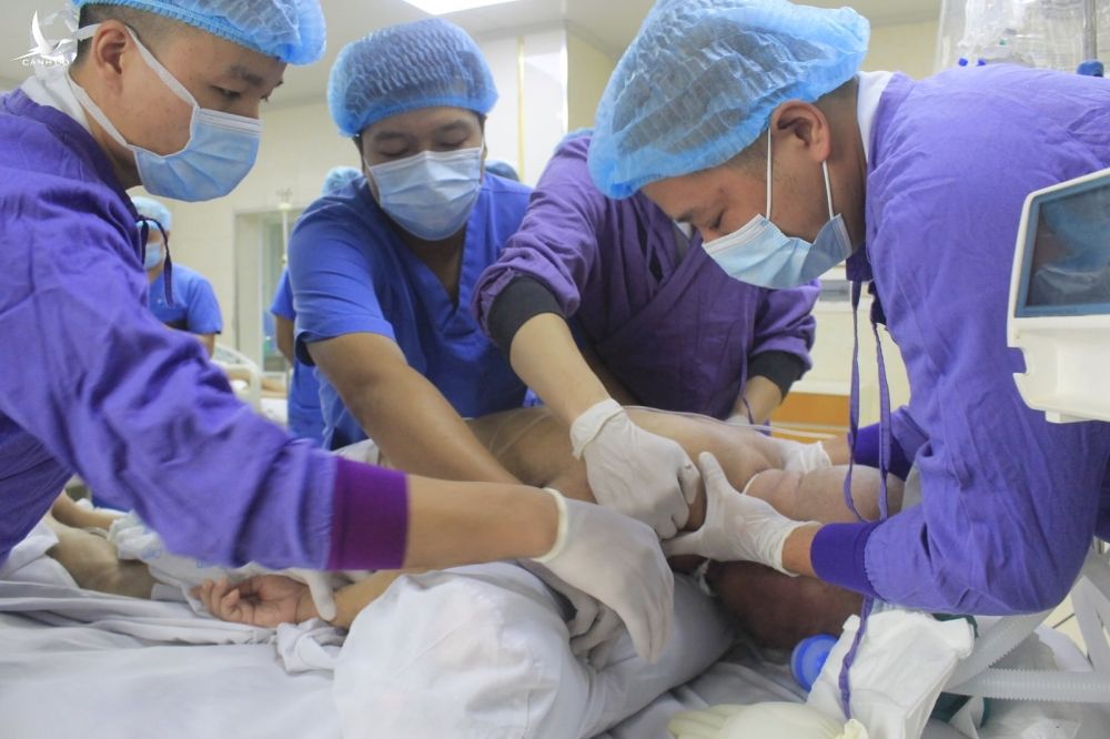 Hơn 13.000 nhân viên y tế tình nguyện chống dịch Covid-19 ở miền Nam - Ảnh 2.