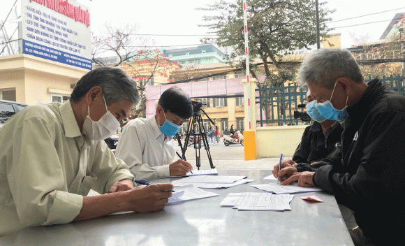 Xem xét tiến tới cấp phép khẩn cấp vắc xin Covid-19 ‘Made in Vietnam’ Nanocovax - ảnh 1