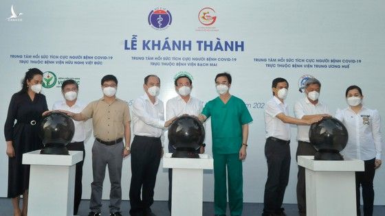 TPHCM Khánh thành Trung tâm Hồi sức tích cực người bệnh Covid-19 ảnh 1