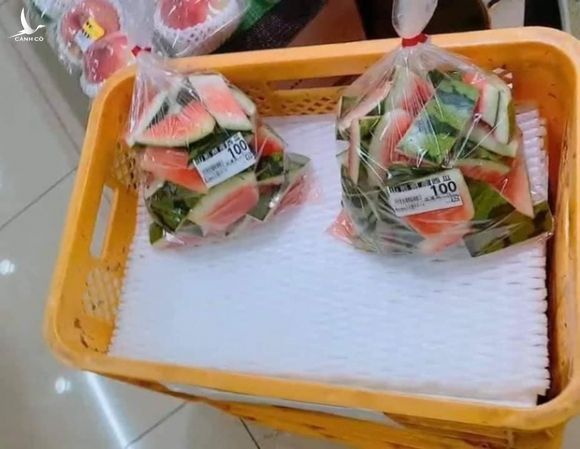 Cô gái sửng sốt khi thấy siêu thị Nhật Bản bán một món tưởng như bỏ đi ở Việt Nam, dân mạng giải đáp mới bất ngờ - Ảnh 1.
