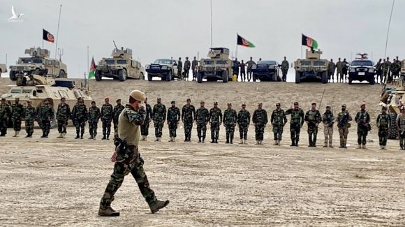 Afghanistan sụp đổ quá nhanh, Mỹ-NATO bàng hoàng: Đây là nguyên nhân lạnh gáy - Ảnh 3.