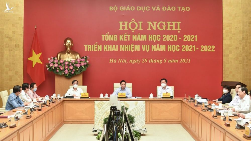 Thủ tướng Phạm Minh Chính trực tiếp chủ trì Hội nghị tổng kết năm học 2020 - 2021, bàn phương hướng năm học 2021 - 2022 /// Ảnh Minh Minh 