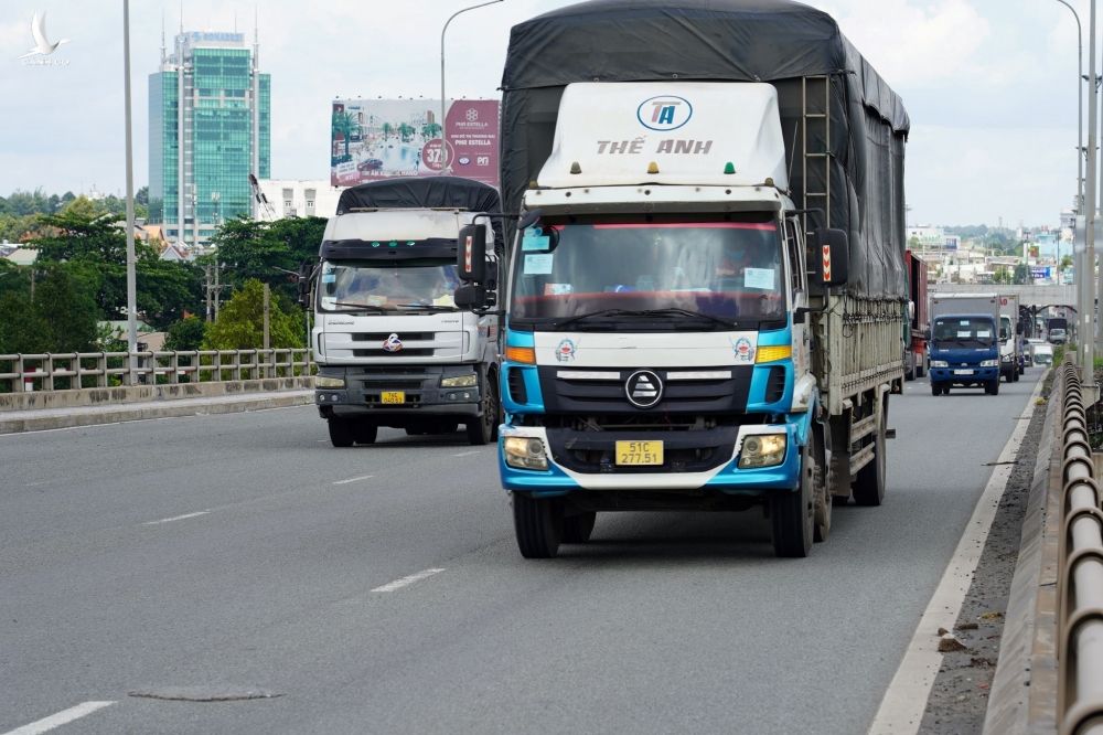 Cửa ngõ Đồng Nai, luồng vận tải quan trọng cho chuỗi cung ứng hàng hóa khu vực phía nam /// ĐỨC NGUYỄN