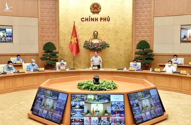 Thủ tướng Phạm Minh Chính: Chuyển từ mục tiêu không có COVID sang thích ứng an toàn ảnh 1