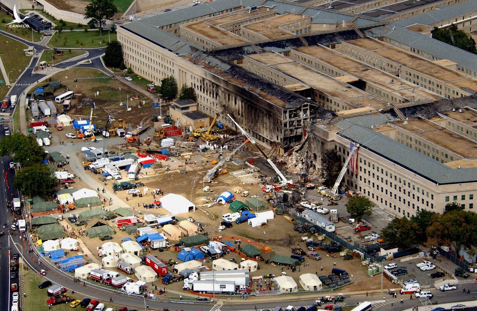 Toàn cảnh vụ khủng bố ngày 11-9-2001 làm thay đổi nước Mỹ - Ảnh 10.