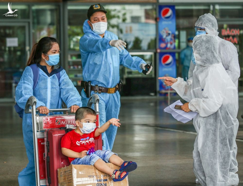 Da Nang don cong dan tu TP.HCM tro ve anh 2