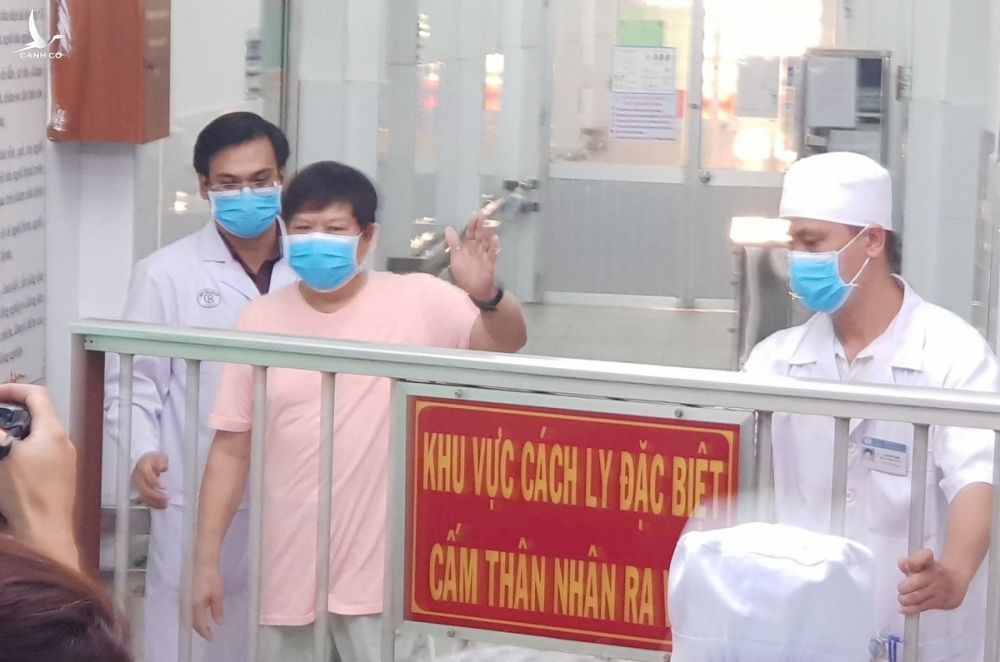 Hai cha con người Vũ Hán (Trung Quốc) nhiễm Covid-19 (nCoV) đã được Bệnh viện Chợ Rẫy (TP.HCM) điều trị thành công.