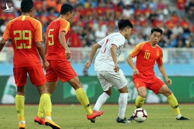Đại chiến đội tuyển Việt Nam gặp Trung Quốc đổi giờ thi đấu - 1