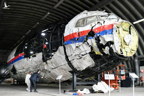 Công tố viên Hà Lan đề nghị tù chung thân 4 nghi phạm bắn rơi MH17 - Ảnh 1.