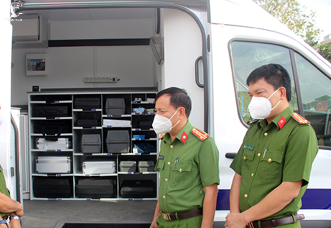 Bộ Công an đưa xe khám nghiệm hiện đại nhất Việt Nam về với Công an Đồng Nai - Ảnh 1.