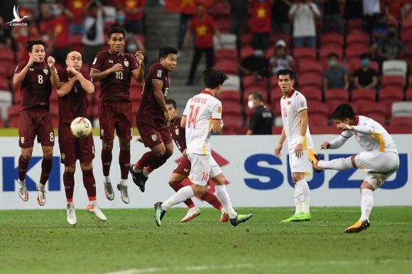 Tuyển Việt Nam chơi trận cầu không hối hận, đội trưởng Ngọc Hải nói lời xin lỗi - ảnh 2
