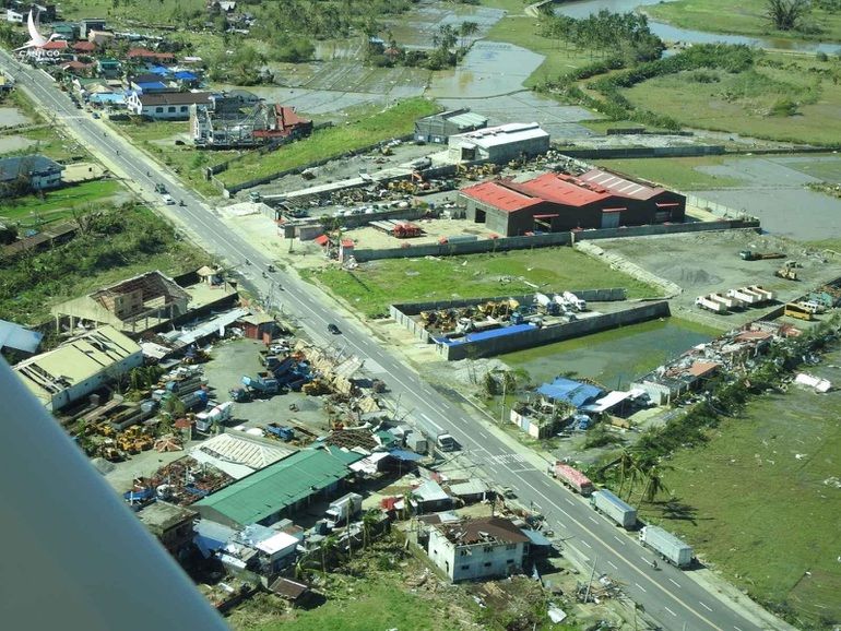 Siêu bão Rai san phẳng nhiều nơi ở Philippines, 24 người chết - 10
