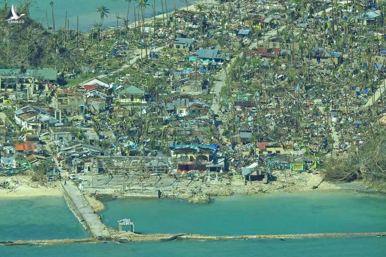 Siêu bão Rai san phẳng nhiều nơi ở Philippines, 24 người chết - 3