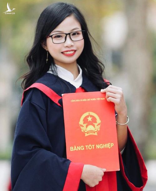 Linh bắt đầu học chương trình tiến sĩ sau khi tốt nghiệp đại học không lâu. Ảnh: Nhân vật cung cấp