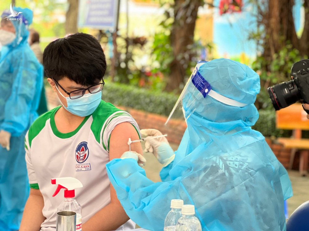 Mục tiêu bao phủ vaccine Covid-19 về đích sớm, Việt Nam đạt miễn dịch cộng đồng - Ảnh 3.
