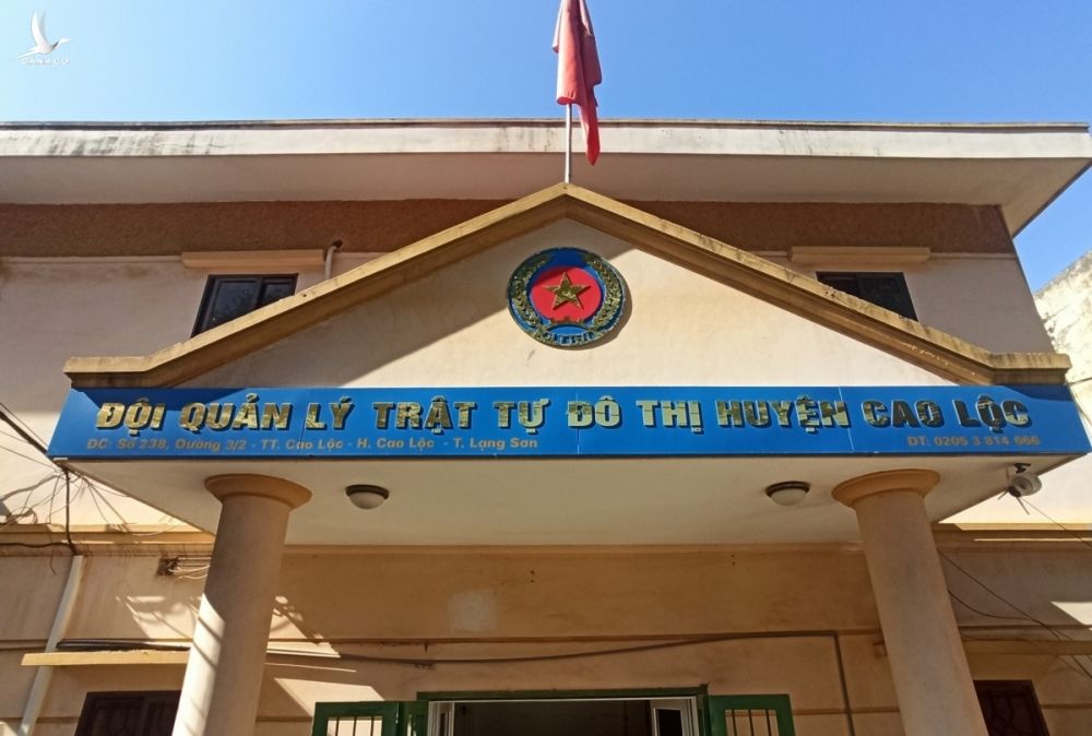 Trong số 3 đối tượng bị khởi tố về tội "Đưa, nhận hối lộ" có 2 người là cán bộ thuộc Đội Quản lý trật tự đô thị huyện Cao Lộc, tỉnh Lạng Sơn