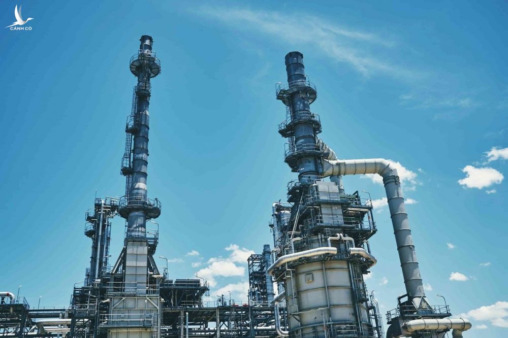 Nhà máy lọc hóa dầu Nghi Sơn nguy cơ ngừng hoạt động: Mối lo thiếu xăng dầu - ảnh 1