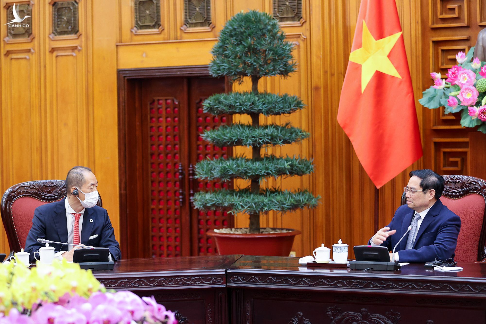 Thủ tướng Phạm Minh Chính đề nghị WHO công nhận vắc xin trong nước