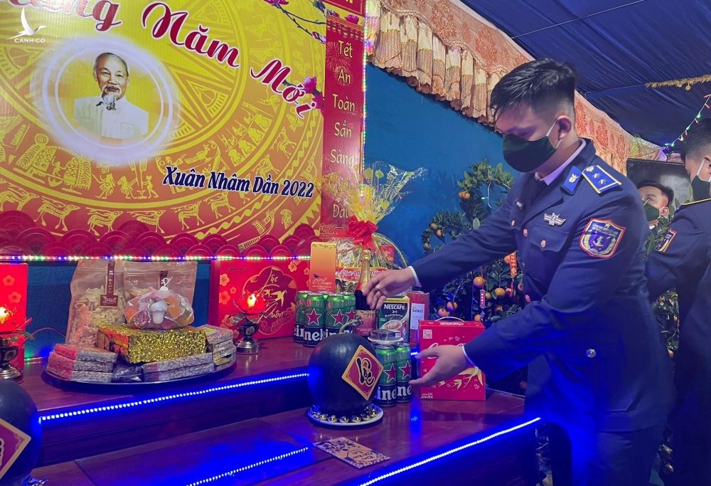 Ăn Tết trên tàu Cảnh sát biển Việt Nam - ảnh 5