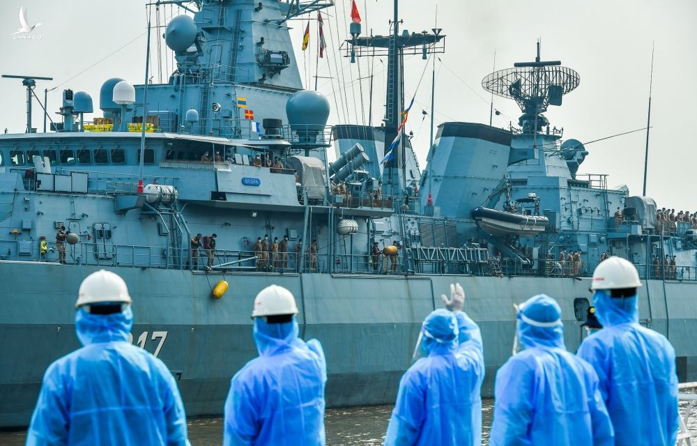 Tau chien Duc tham Viet Nam anh 5