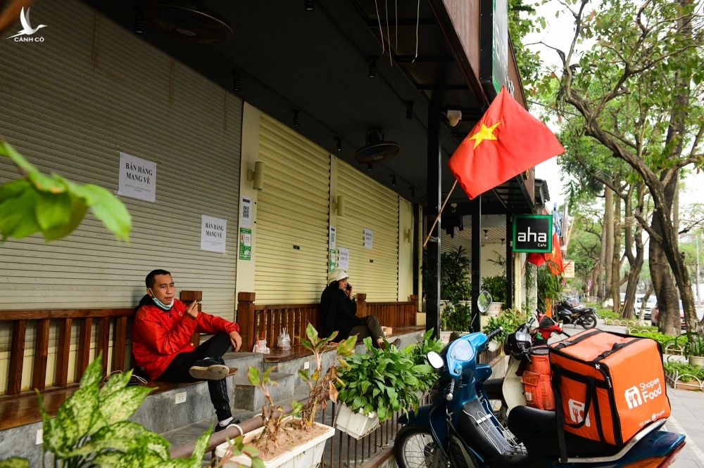 Hang an noi tieng, quan an ngon Ha Noi, dong cua ban mang ve anh 9