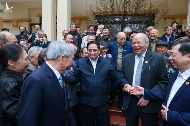 Thủ tướng Phạm Minh Chính: Tổ chức Tết vui tươi, an toàn, lành mạnh, tiết kiệm và tình nghĩa cho nhân dân - Ảnh 1.