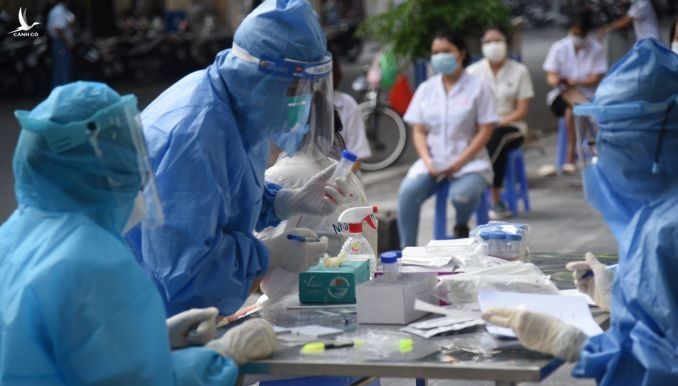 Việt Nam phát hiện 24 ca nhiễm Omicron, Bộ Y tế yêu cầu tăng cường năng lực điều trị