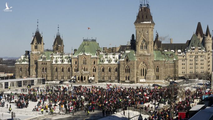 Thủ đô Canada ban bố tình trạng khẩn cấp - Ảnh 4.