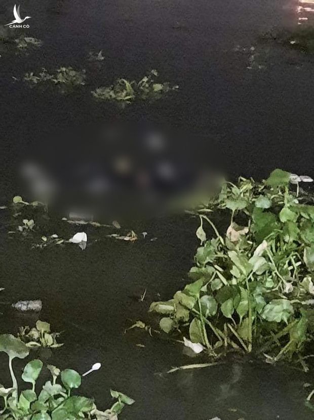 NÓNG: Phát hiện thi thể trôi trên sông Sài Gòn, người nhà xác nhận là của nam sinh mất tích sau khi vào nhập học - Ảnh 1.