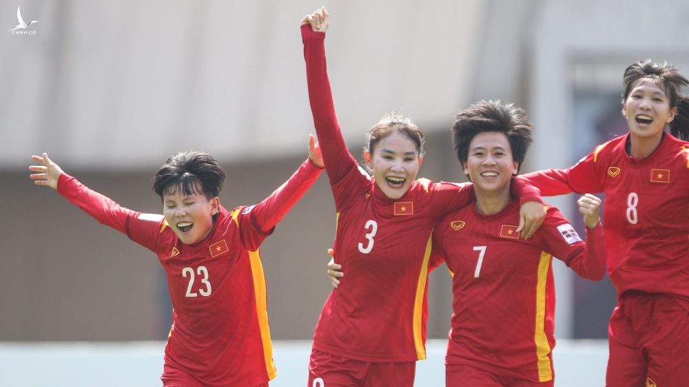 Tuyển nữ Việt Nam được thưởng 8,7 tỉ đồng vì tấm vé lịch sử đi World Cup - ảnh 1