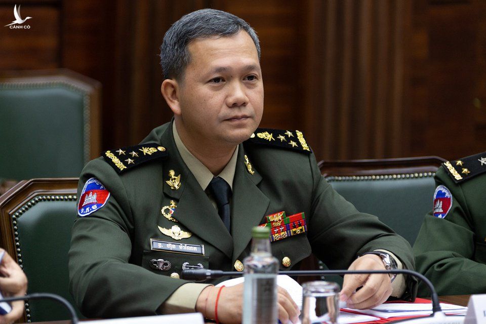 Ong Hun Sen gioi thieu con trai ke nhiem anh 2