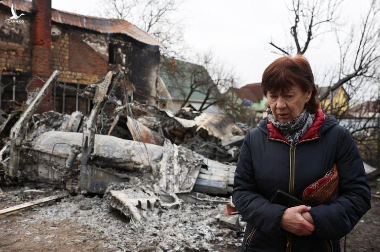 Ukraine đổ nát, tan hoang sau 4 ngày hứng mưa hỏa lực - 6