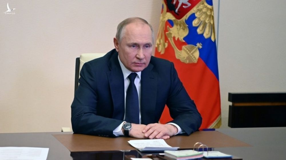 Tổng thống Putin họp với Hội đồng An ninh Nga hôm 3/3. Ảnh: AFP.