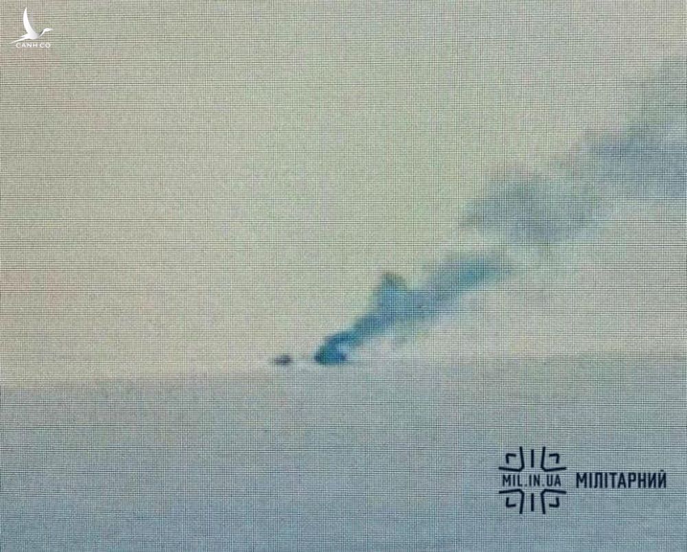 Ukraine nã rocket bắn chìm tàu chiến Nga gần Odessa: Tiết lộ thông tin mới nhất - Ảnh 1.