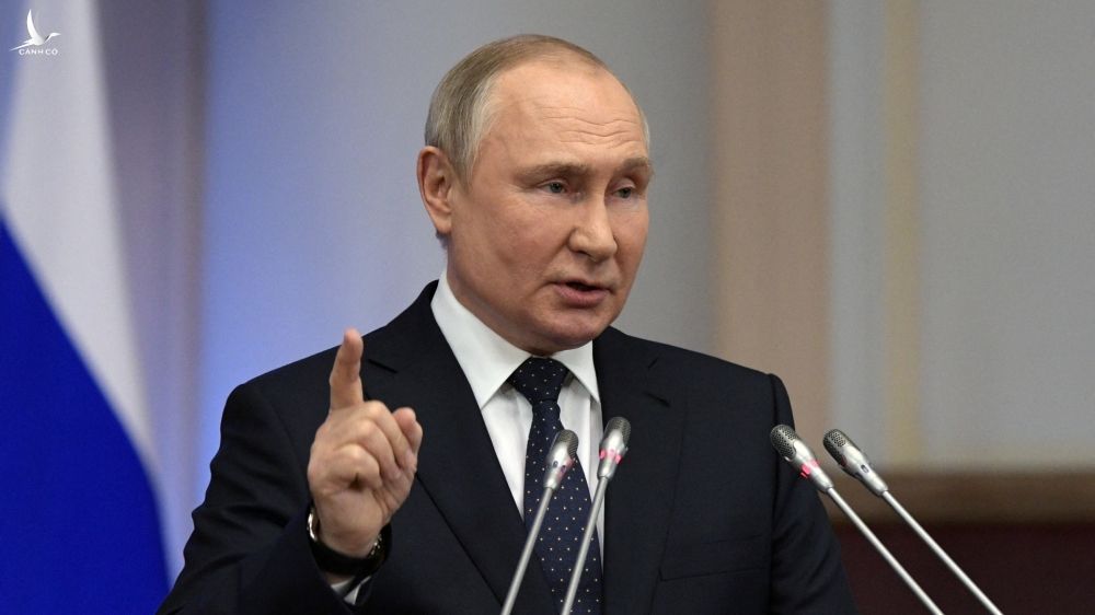 Tổng thống Putin dọa đáp trả hành động can thiệp xung đột Ukraine - ảnh 1