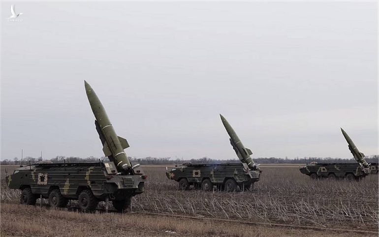 Ukraine phản công tại Kharkov, Nga xác nhận bắn hạ tên lửa Tochka-U - 1