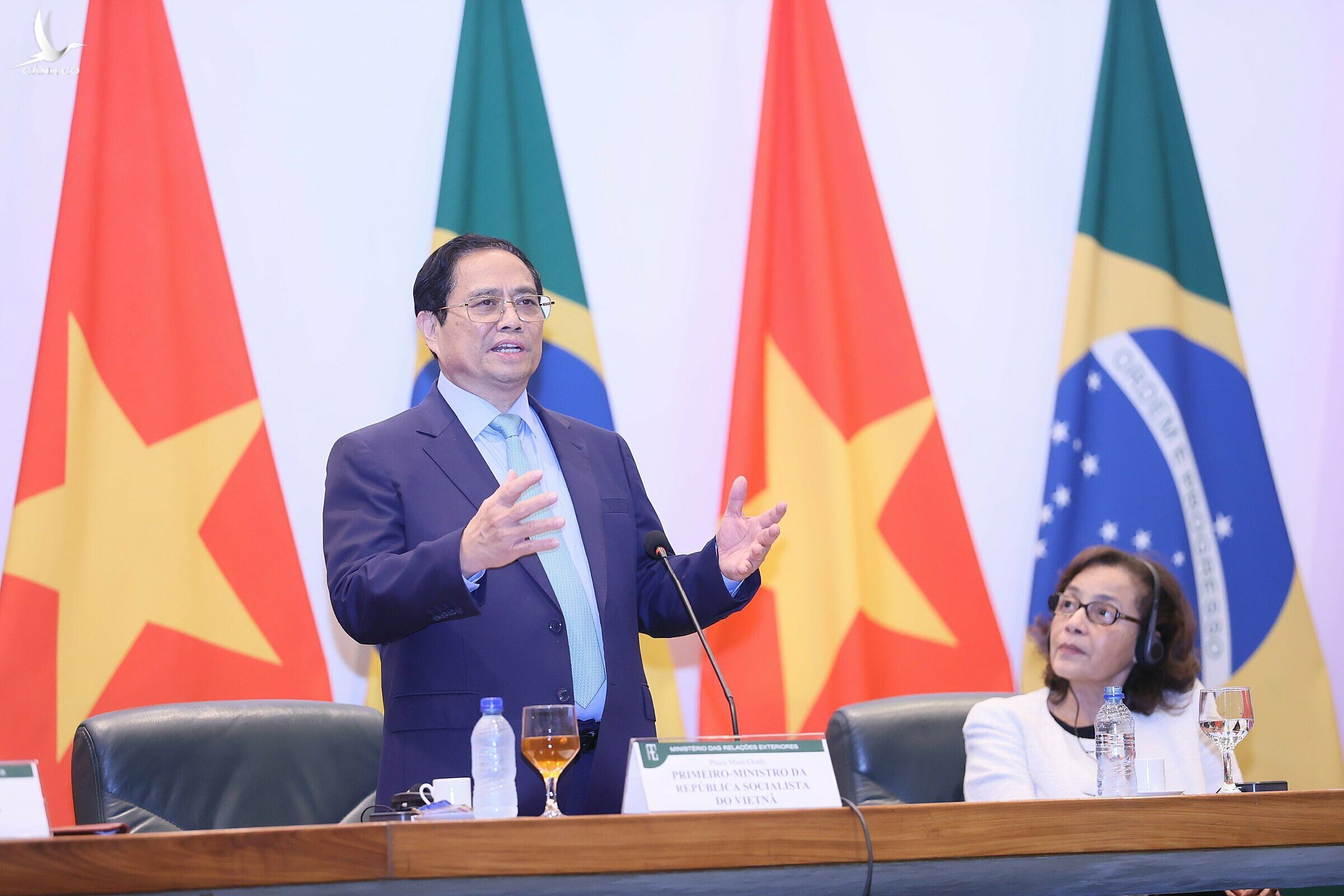 Thủ tướng Phạm Minh Chính phát biểu chính sách tại Bộ Ngoại giao Brazil.