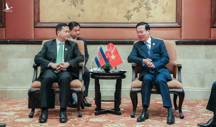Chủ tịch nước Võ Văn Thưởng tiếp Thủ tướng Campuchia Hun Manet tại Bắc Kinh, Trung Quốc ngày 18/10. 