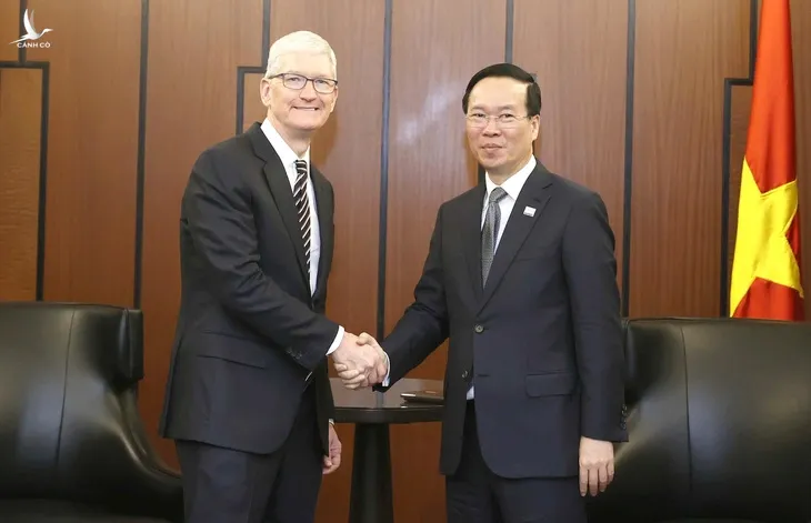 Chủ tịch nước Võ Văn Thưởng tiếp CEO Apple Tim Cook.